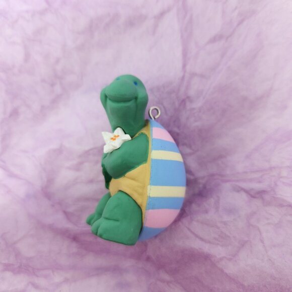1994 Hallmark Vintage Keepsake Ornament "Best Dressed Turtle" Collectible - Picture 2 of 8